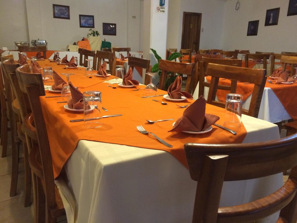 Hotel Red Booby بويرتو أيورا المظهر الخارجي الصورة