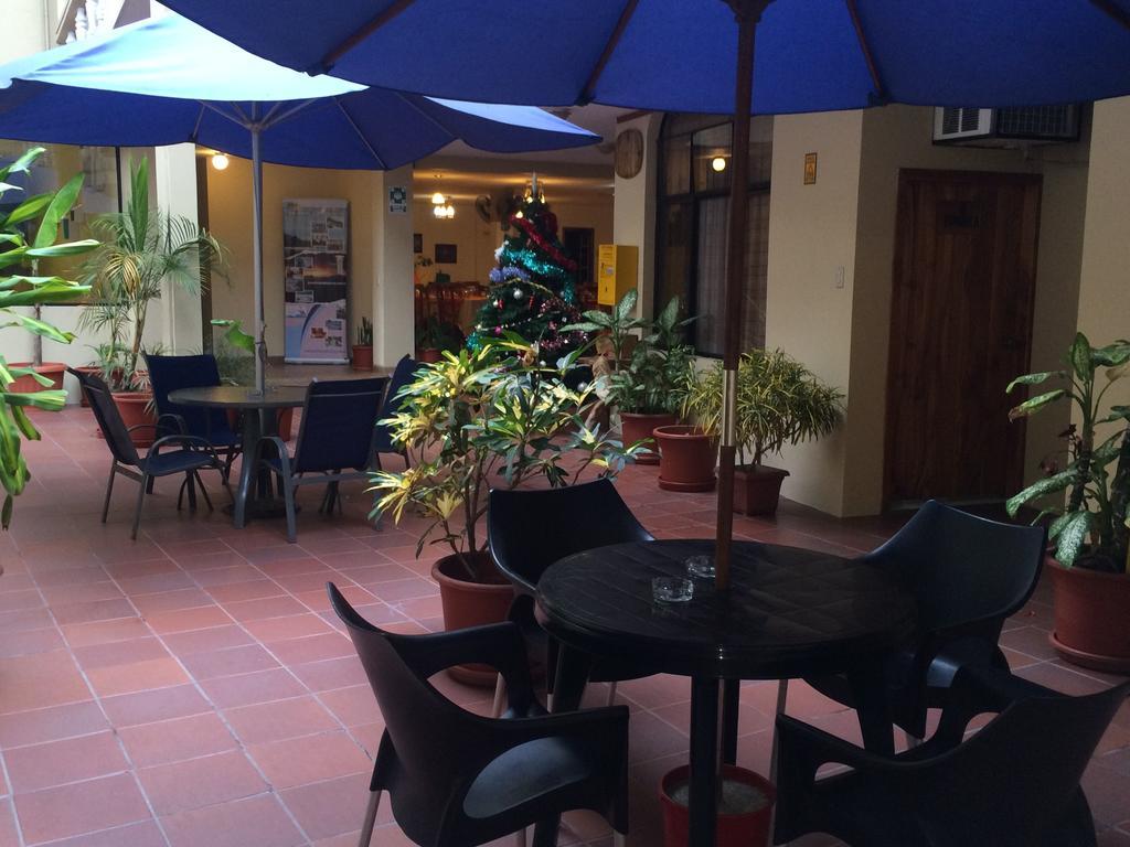 Hotel Red Booby بويرتو أيورا المظهر الخارجي الصورة