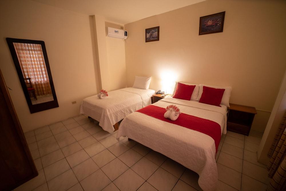 Hotel Red Booby بويرتو أيورا المظهر الخارجي الصورة