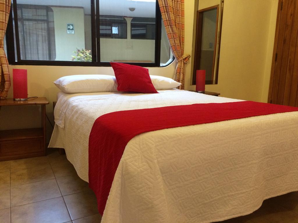 Hotel Red Booby بويرتو أيورا الغرفة الصورة